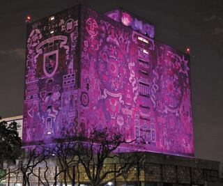 Biblioteca Central de CU se pinta de morado