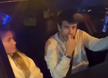 Piqué y Clara Chía reaparecen juntos y enamorados
