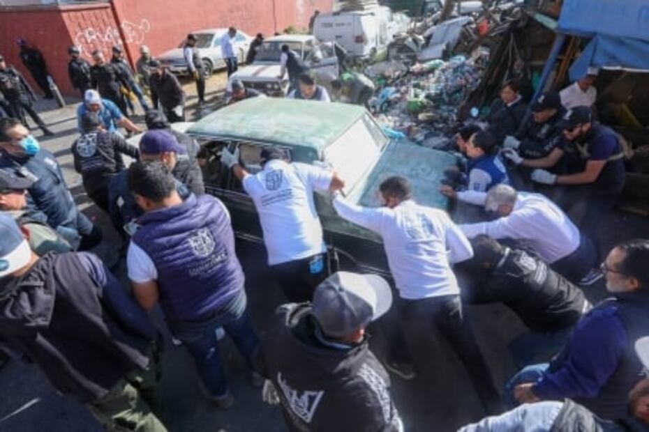 Alcaldía Cuauhtémoc recoge más de una tonelada de basura en un predio irregular 
