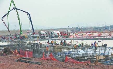 Gobierno lanzará oferta de recompra de bonos del NAIM; continuarán las obras