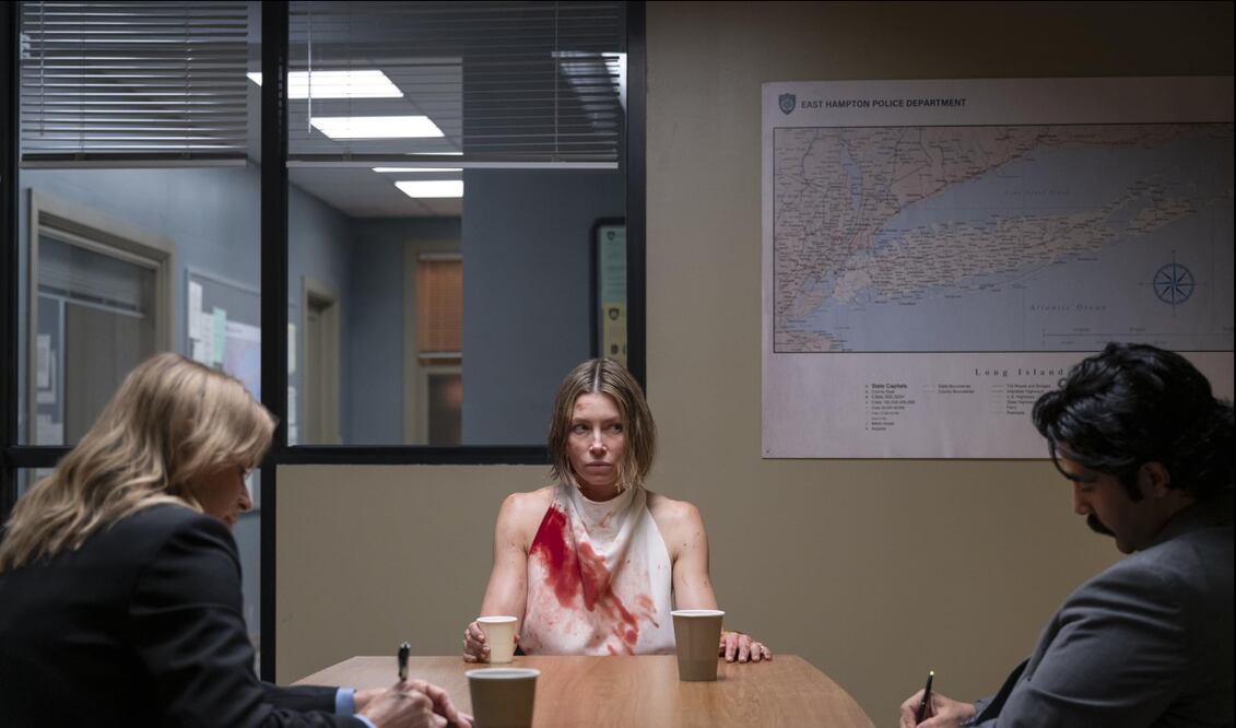 La serie es protagonizada por Jessica Biel y Elizabeth Banks. Foto: Prime Video.