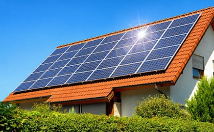 ¿Quieres instalar paneles solares en casa? Sener te da el 25%, estos son los requisitos