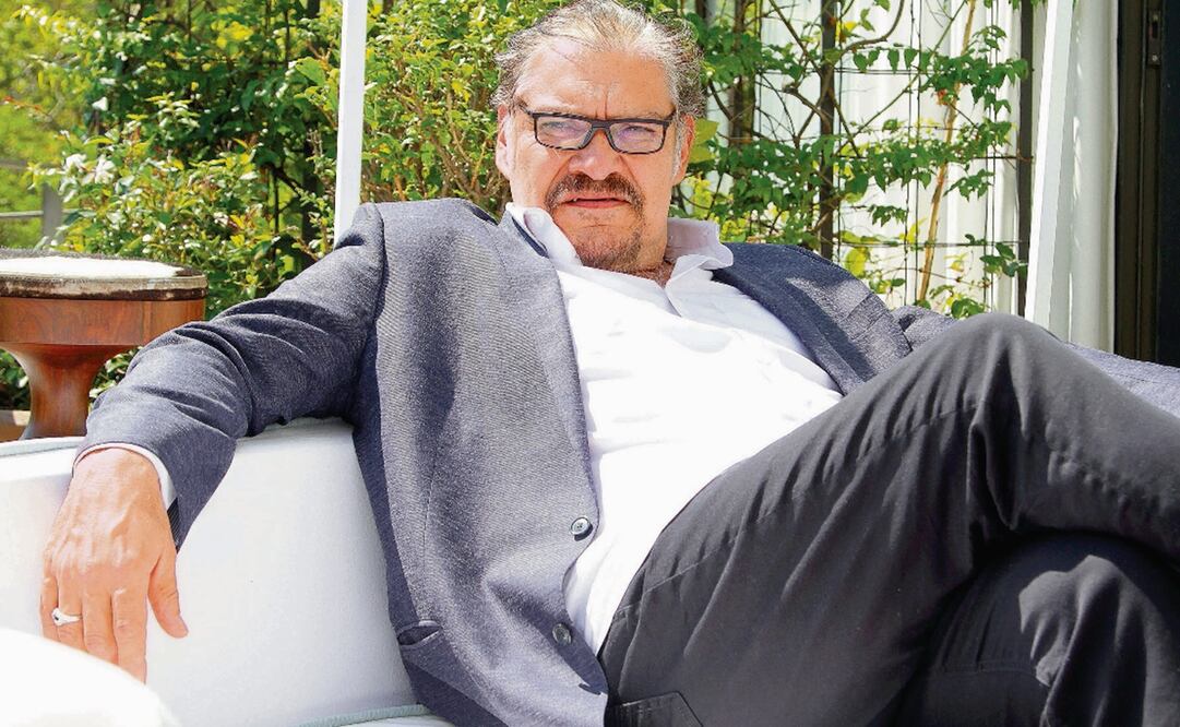Joaquín Cosío pausa la actuación para sacar al rockero que lleva dentro