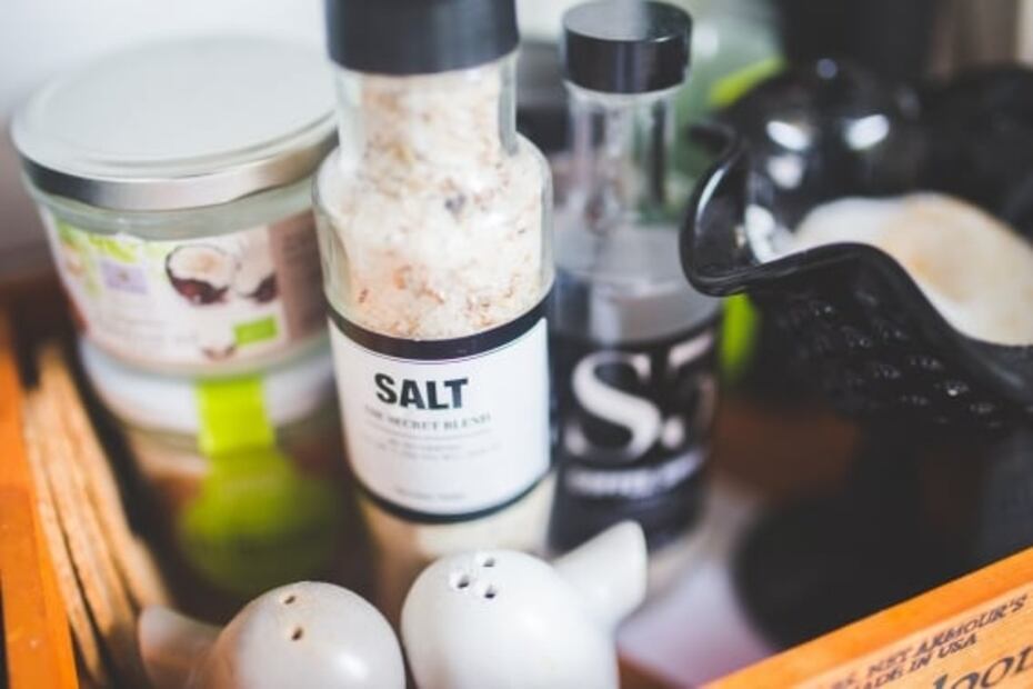 Aprende a quitarle el exceso de sal a la comida con estos trucos