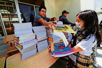 Frenan nuevamente distribución de libros de texto gratuito en Chihuahua