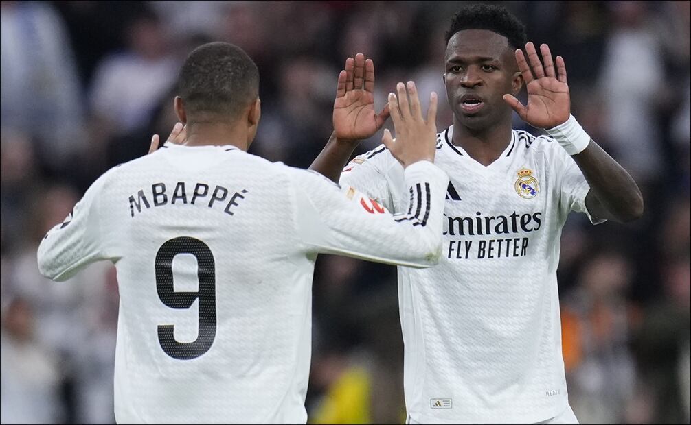 Mbappé y Vinicius Jr Foto: AFP