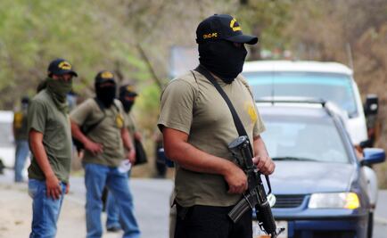 Comunitarios de Chilapa retienen a policías municipales y a presuntos integrantes de “Los Ardillos”