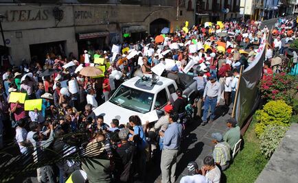 Marchan en Cuernavaca en apoyo a Cuauhtémoc Blanco