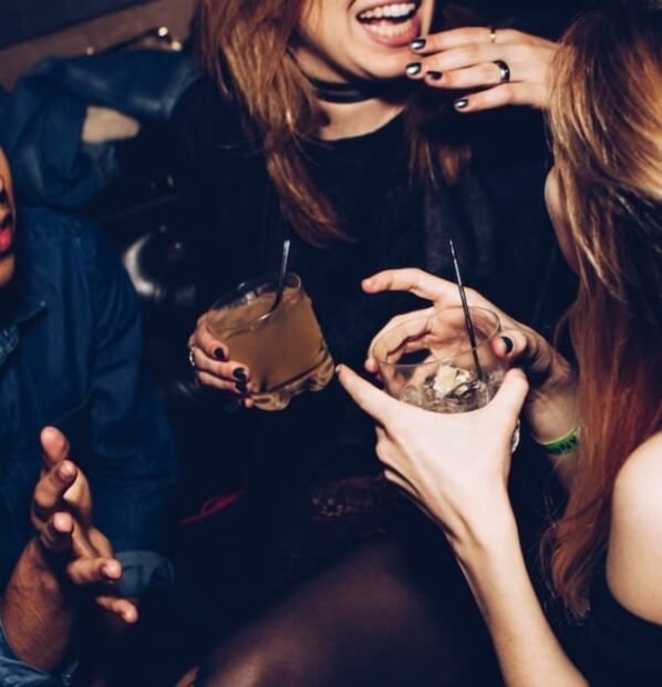 Cuánto dura el alcohol en el cuerpo y qué comer para eliminarlo 