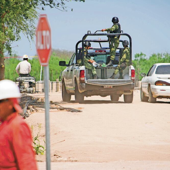 Para mejorar la seguridad en las carreteras de Tamaulipas, elementos estatales y federales de seguridad trabajan en operativos.  ARCHIVO EL UNIVERSAL