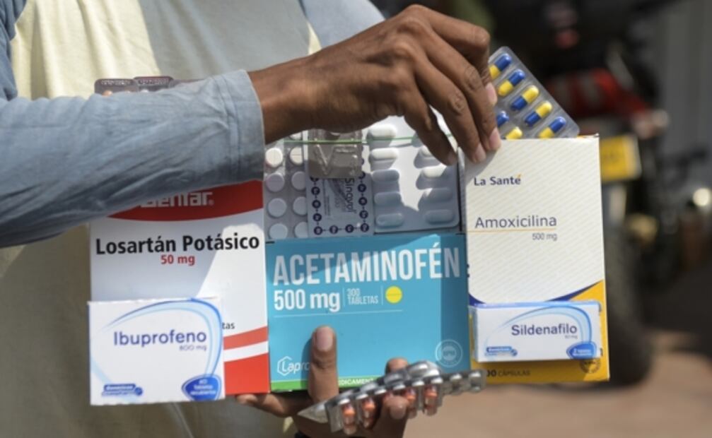 Así son las "farmacias" callejeras en la frontera entre Colombia y Venezuela