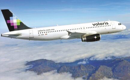 Volaris aclara por qué despidió a la piloto que grabó incidente en el AICM