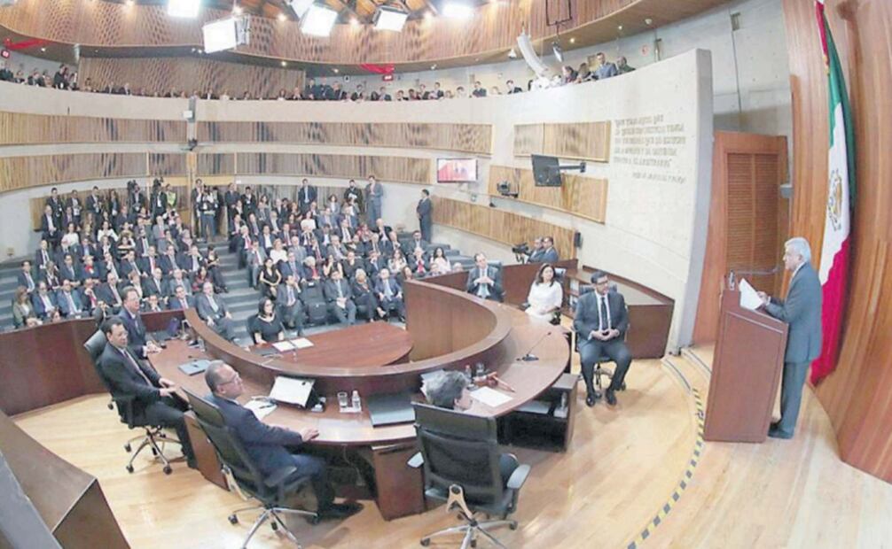 En agosto del 2018 Andrés Manuel López Obrador recibió su constancia como presidente electo. Foto: EL UNIVERSAL