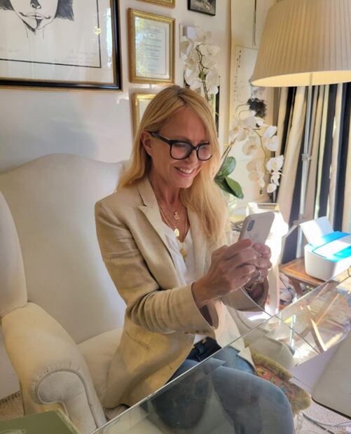 ¿Recuerdas a la Miss Universo que aconsejó a Betty, la fea? Así luce Cecilia Bolocco, 21 años después 