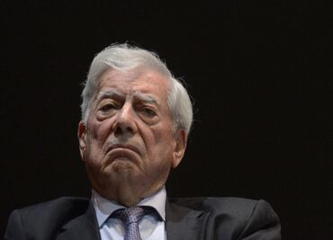 "Mario Vargas Llosa siempre estuvo perdido políticamente"; Noroña critica al Nobel por haber halagado a Felipe Calderón