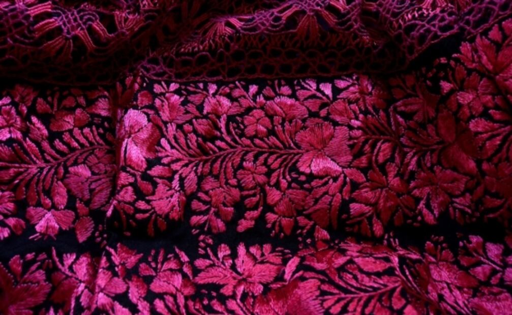 Mexican artisans preserve traditional embroidery techniques