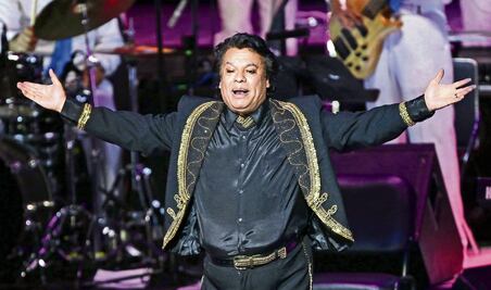 Un año sin la voz de Juan Gabriel