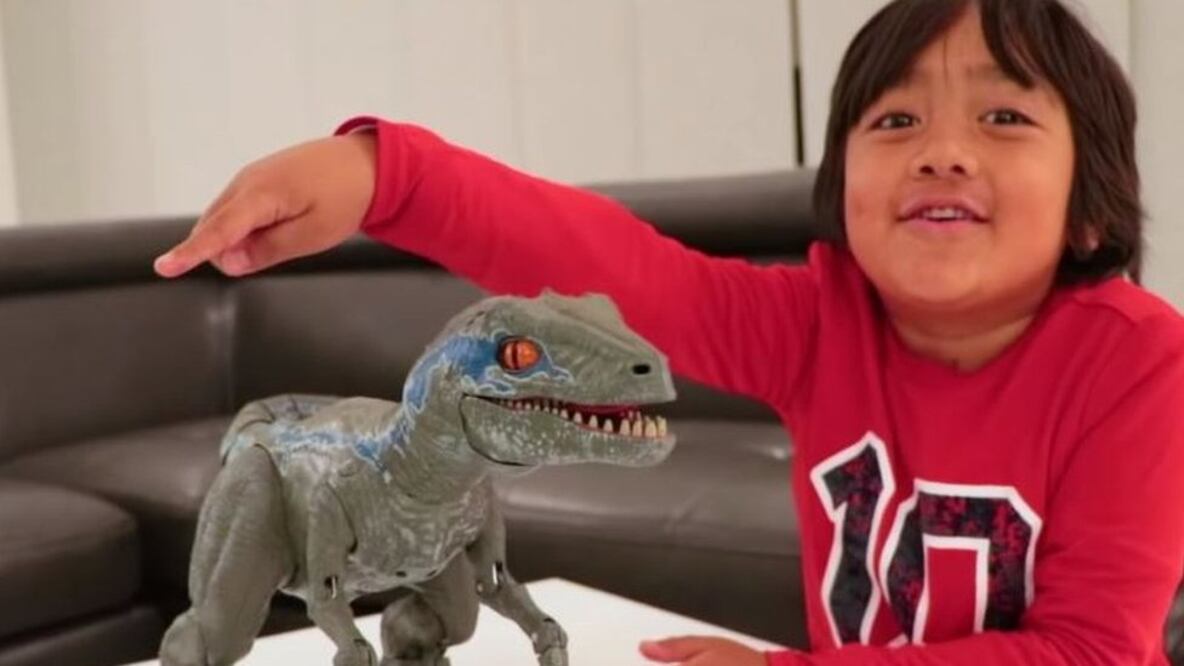 El niño de 8 años "youtuber" mejor pagado del mundo