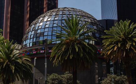 Bolsa mexicana tiene su mejor día de septiembre; el peso gana frente al dólar
