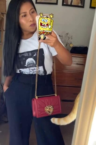 El look de Yalitza Aparicio que amarás si eres petite