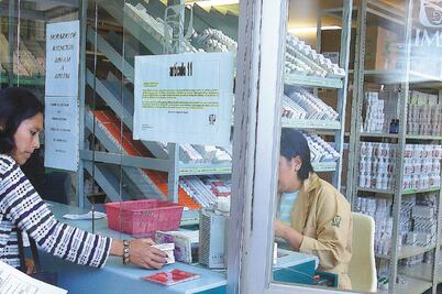 Hacienda encarga a IMSS distribución de medicinas