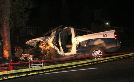 Mueren 3 policías tras accidente en autopista Siglo 21