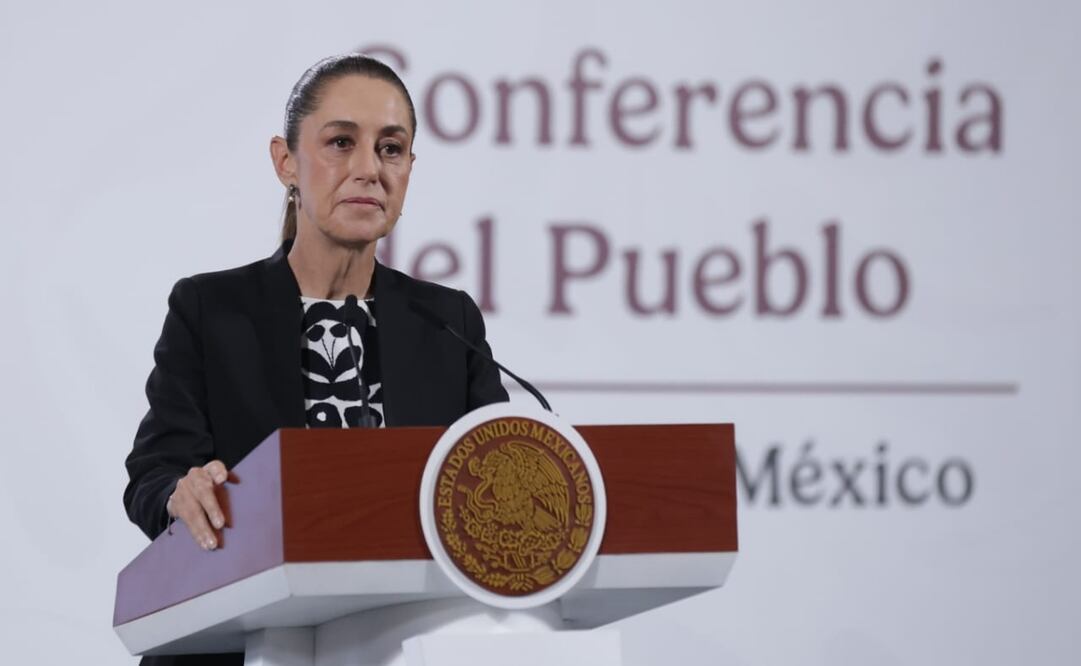 Ciudad de México 02 octubre 2025 Conferencia del pueblo encabezada por la presidenta Claudia Sheinbaum Pardo en el salón de tesorería de Palacio Nacional. Foto: Fernanda Rojas / EL UNIVERSAL