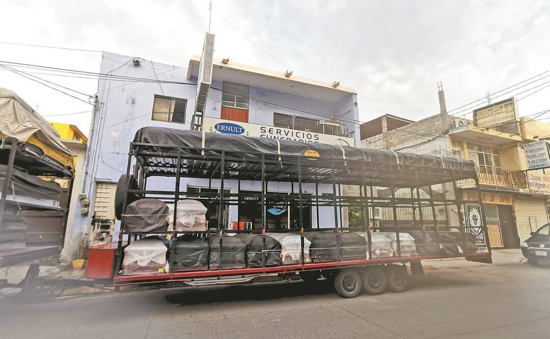 El aumento de sepulturas, desde la última semana de junio hasta la primera quincena de julio, obligó a las autoridades del Istmo a aplicar estrategias drásticas para contener los contagios de Covid. Foto: ROSELIA CHACA. EL UNIVERSAL