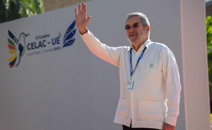 Canciller De la Fuente participa en Cumbre CELAC-UE en Colombia; se privilegia el diálogo para la paz, dice