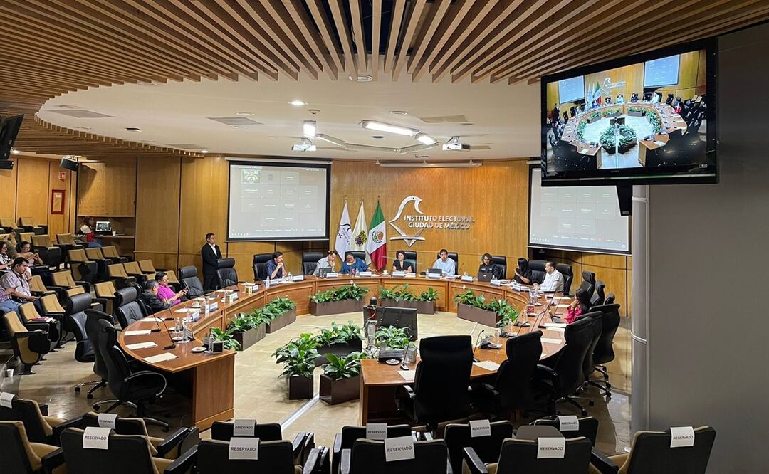 IECM frena designación de diputaciones plurinominales; Morena quiere más espacios. Foto: Especial