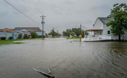 Francine se degrada a depresión tropical tras causar inundaciones en Nueva Orleans