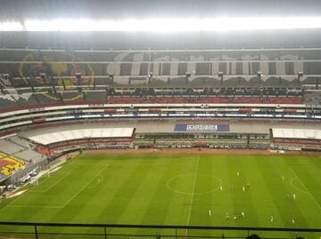 Afición abandona a Cruz Azul en juego de Copa MX