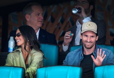VIDEO: Lionel Messi fue a ver la semifinal de Novak Djokovic y Grigor Dimitrov en el Masters 1000 de Miami