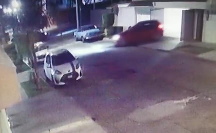 Roban auto a conductor dentro de su propia casa en Naucalpan