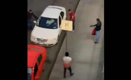 Captan asalto a dos automovilistas afuera de la estación Tultitlán del Suburbano