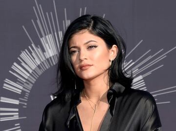 Kylie Jenner borra polémica foto de Instagram
