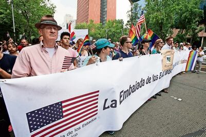 Jacobson se solidariza con comunidad LGBTTTI  