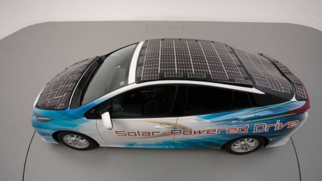 Toyota prepara Prius que funciona con paneles solares