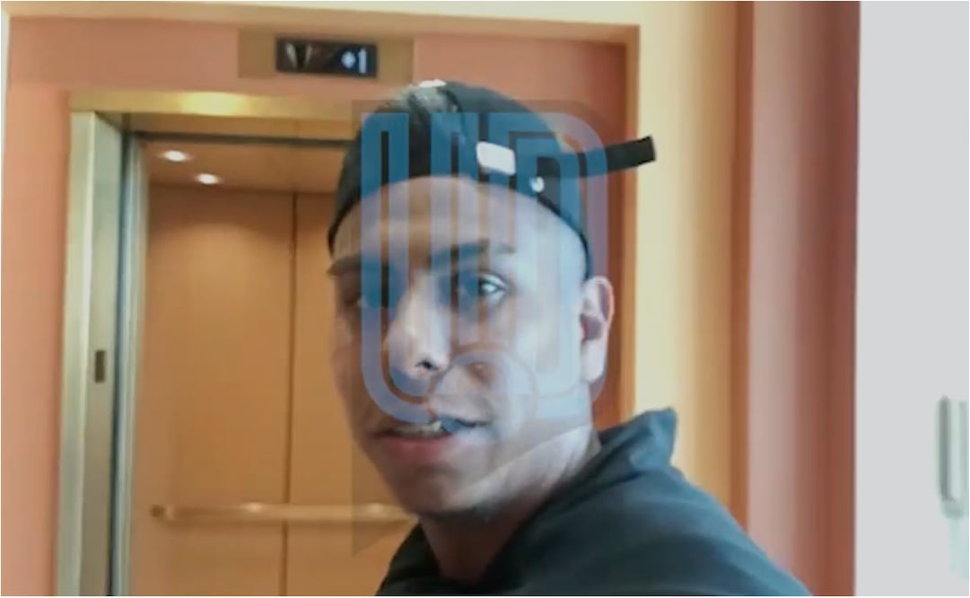 FOTO: Daniel Enrique Blumrosen Juárez / EL UNIVERSAL - Efraín Álvarez en su llegada con la Selección Mexicana