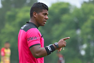 Árbitro es investigado por supuestos insultos a jugadores