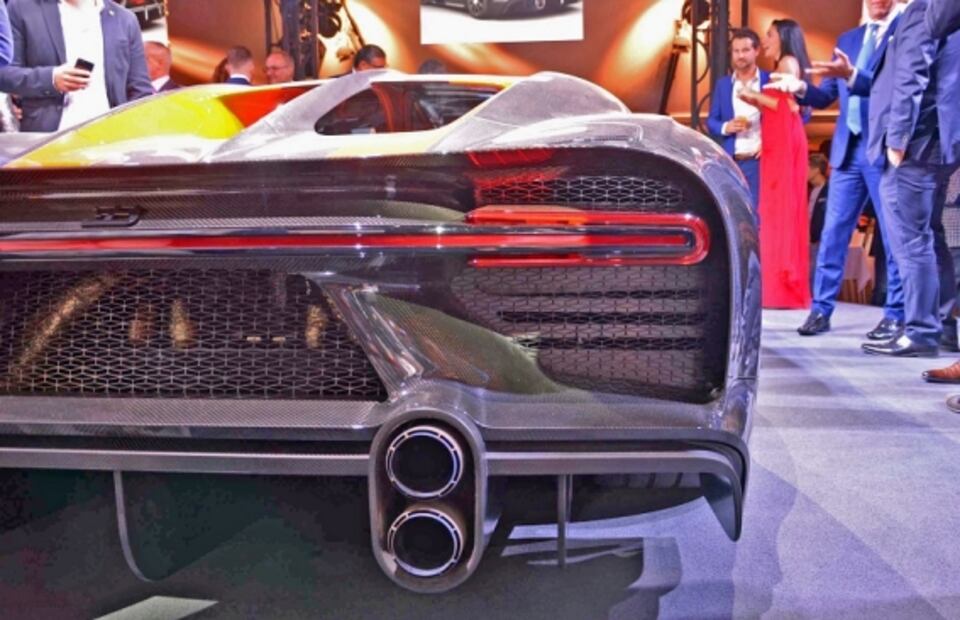 Bugatti confirma nueva versiones del Chiron