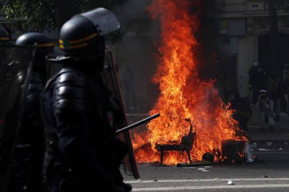 Disturbios en Francia durante marcha del 1 de Mayo