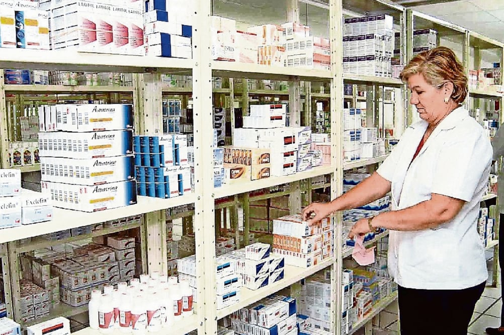 Precios, al alza. Indican que las prácticas monopólicas de las farmacéuticas han provocado el aumento en el costo de las medicinas. (FOTO: ARCHIVO EL UNIVERSAL)