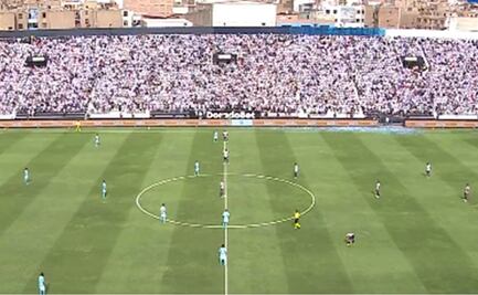 VIDEO: En Perú guardaron un minuto de silencio por lo sucedido en el Querétaro vs Atlas 