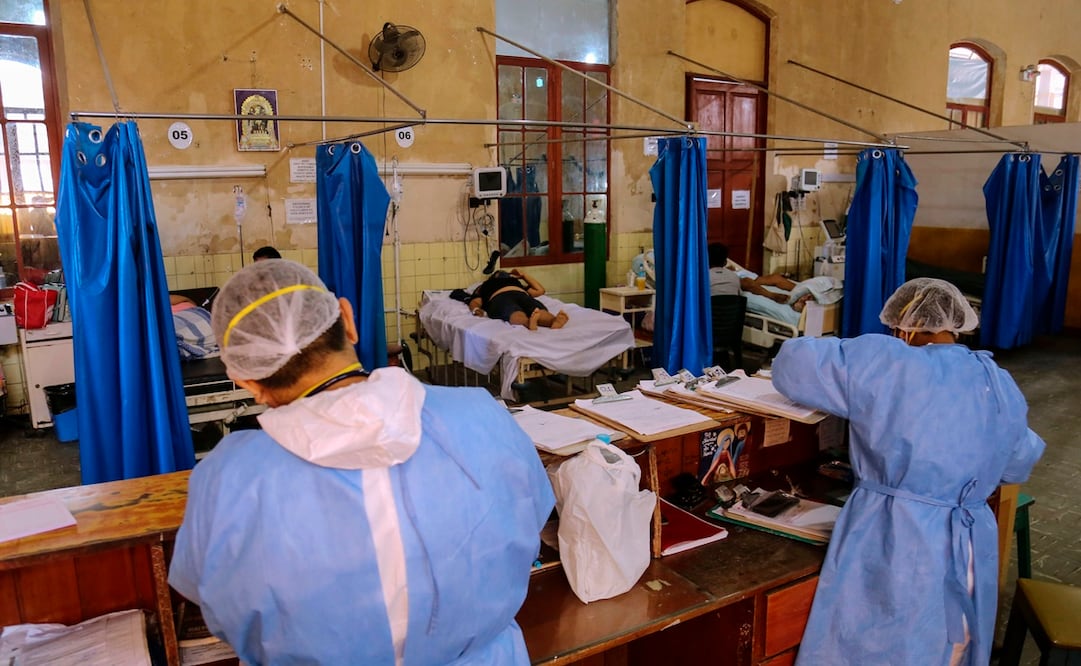 En el hospital Cesar Garayar, ubicados en la cuenca del Amazonas, se trata a pacientes de malaria, dengue, entre otras, que se han refozardo en los últimos meses como consecuencia de la pandemia. Foto: Cesar Von BANCELS / AFP, archivo