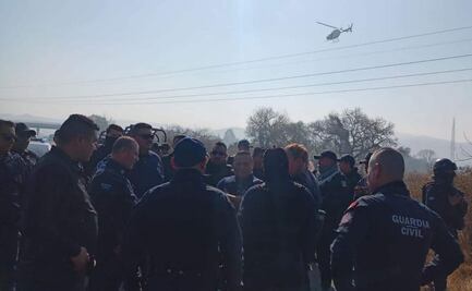 Normalistas de Morelia se enfrentan con uniformados y lesionan a uno con un cohetón; despliegue policial continúa