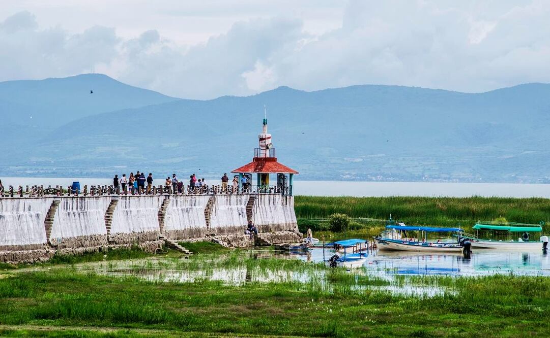 Ajijic, en el municipio de Chapala, Jalisco, es una de las comunidades que recibieron el nombramiento de Pueblos Mágicos. Foto: Sectur Jalisco