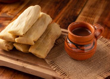 Tamales y atole en el desayuno: ¿una elección saludable?
