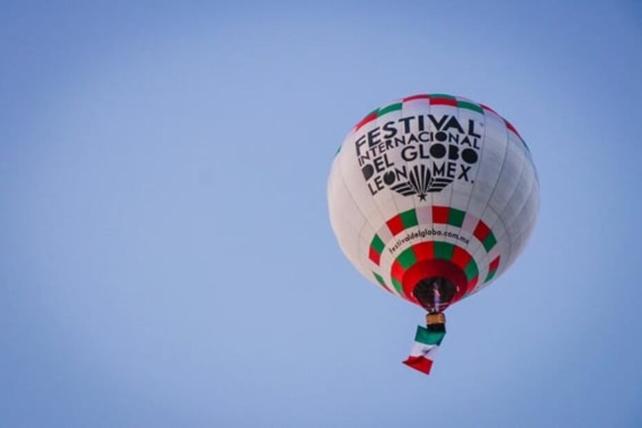 Asiste a ver globos aerostáticos en la CDMX esta noche