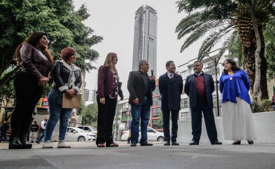“El espacio público no es un conjunto de losetas, el espacio público lo hace la gente con su vida, con su actividad”, expresó el jefe de gobierno de la CDMX. Foto: Especial